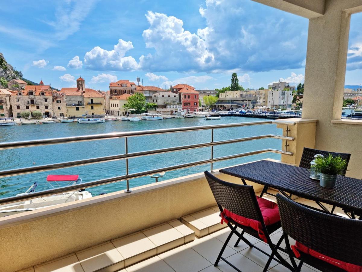 Appartement Mitra Zonata Blue à Omiš Extérieur photo