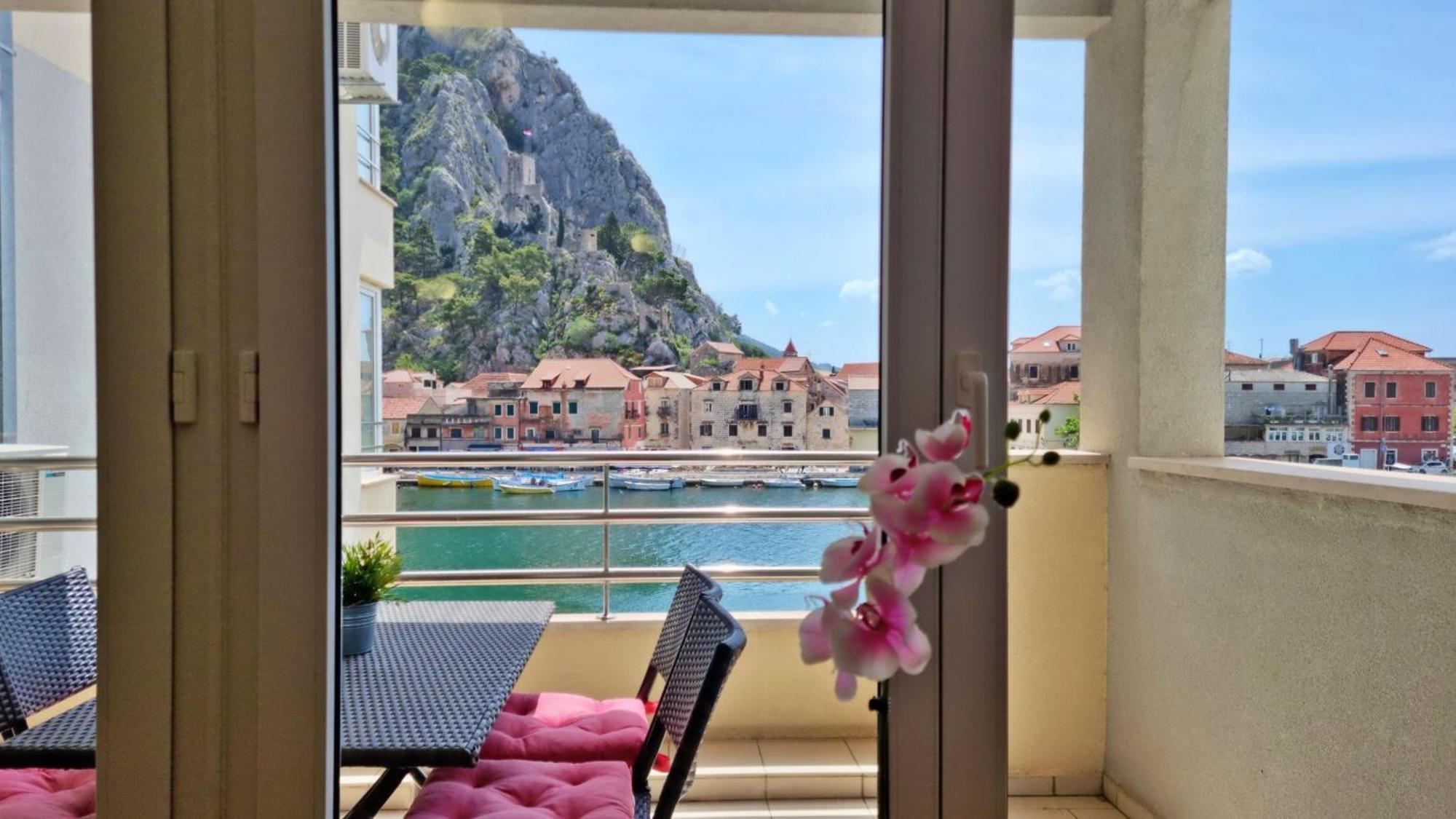 Appartement Mitra Zonata Blue à Omiš Extérieur photo