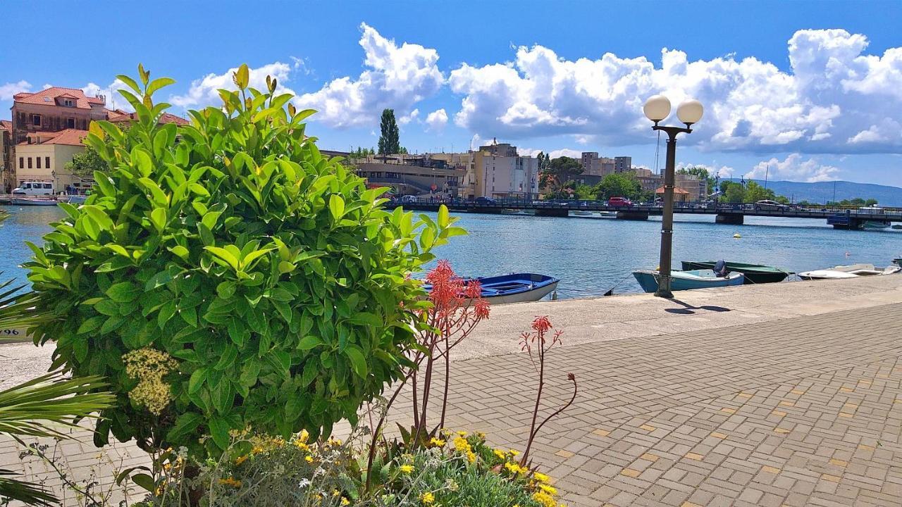 Appartement Mitra Zonata Blue à Omiš Extérieur photo